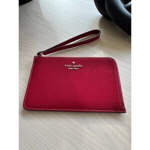 NWT Kate Spade lucy textured leather Small L-Zip Wristlet Red Jam $130